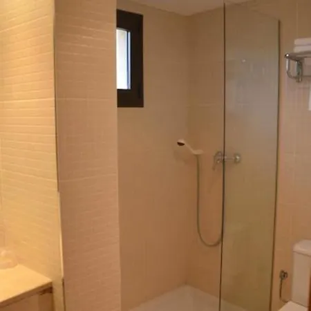 Vinacua Hotel 3*