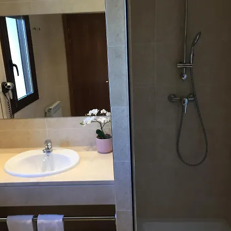 Vinacua 3*